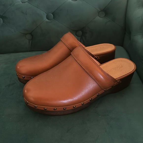 Madewell Clogs - Picture 1 of 6
